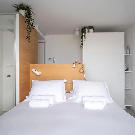 Otel La Reine Jane 3*
