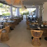 Hotell La Reine Jane 3*