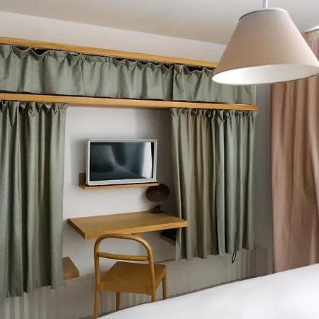 Hotel La Reine Jane Hyères